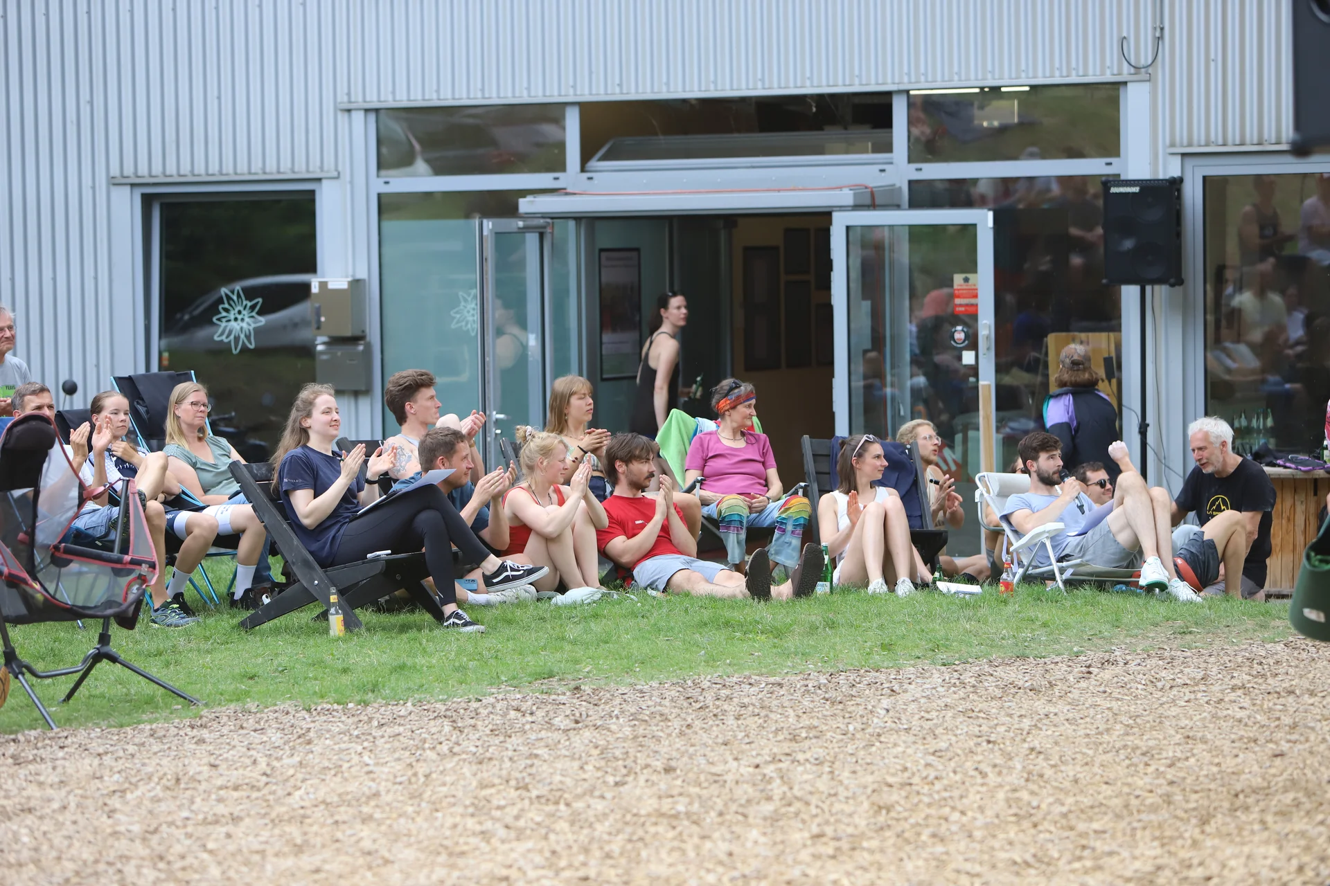 © Manuel Dahmen / Lotta Schewe